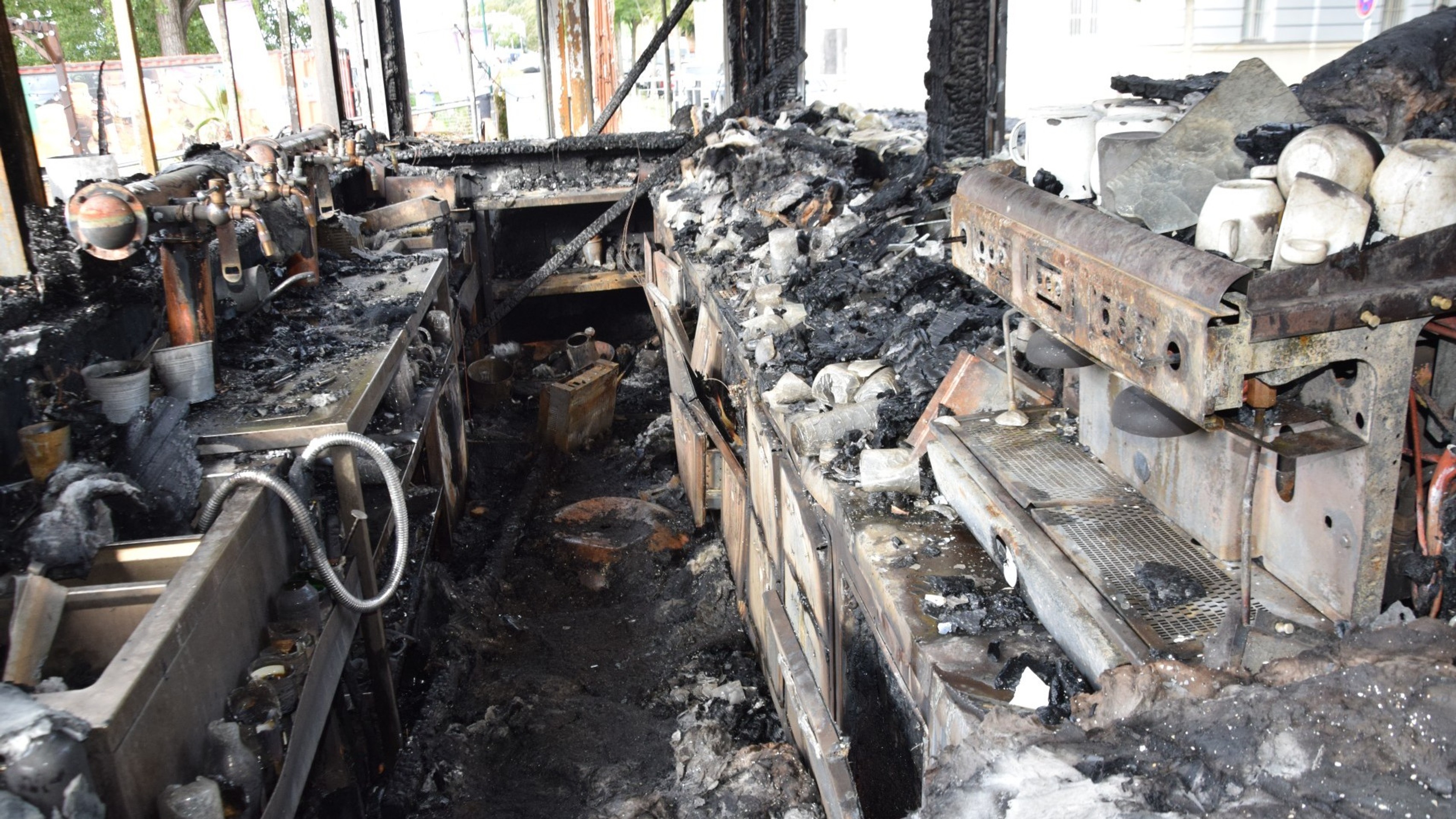 Pláž Staré Mesto vyhorela.