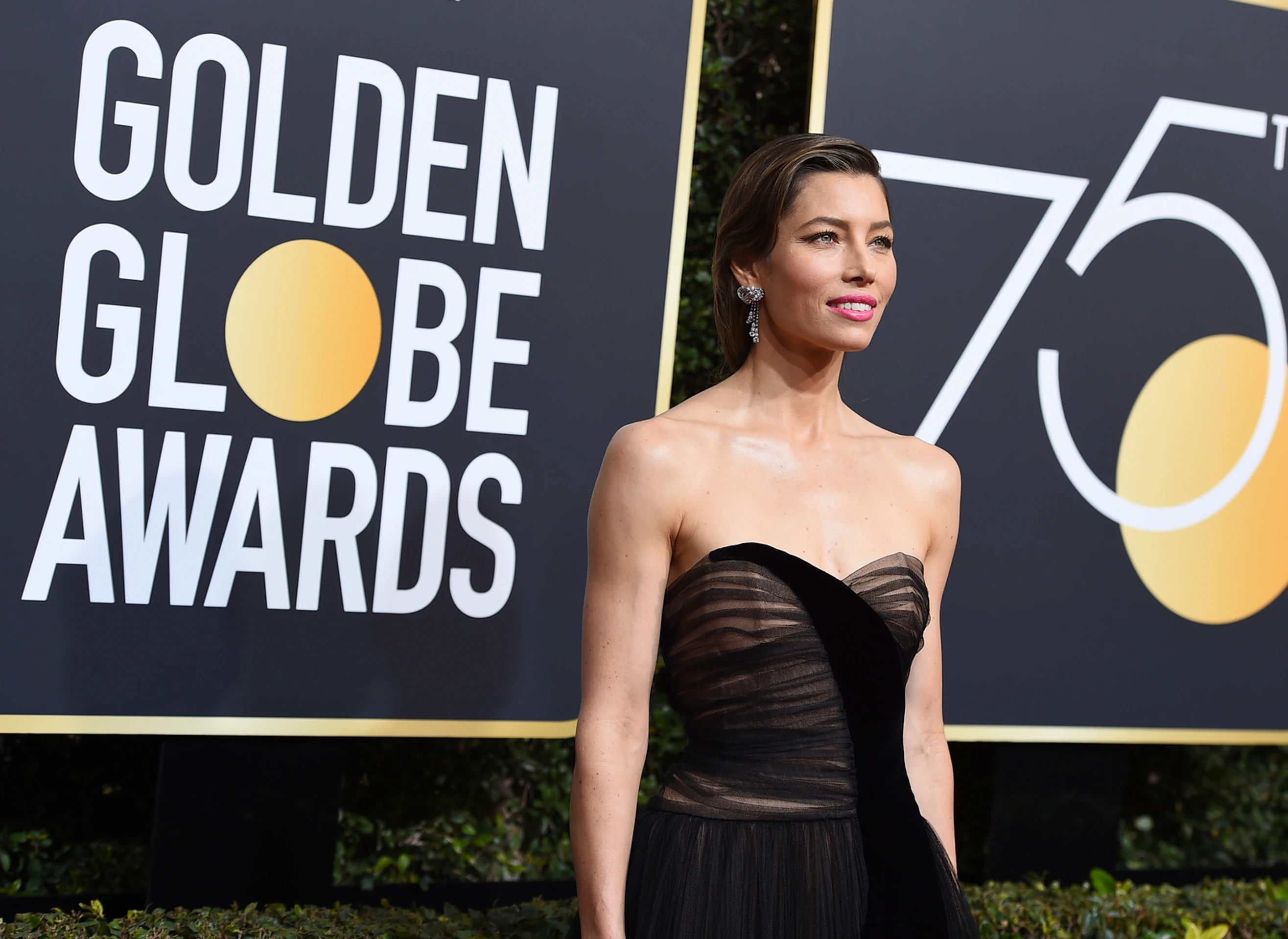 Jessica Biel na Zlatých glóbusoch