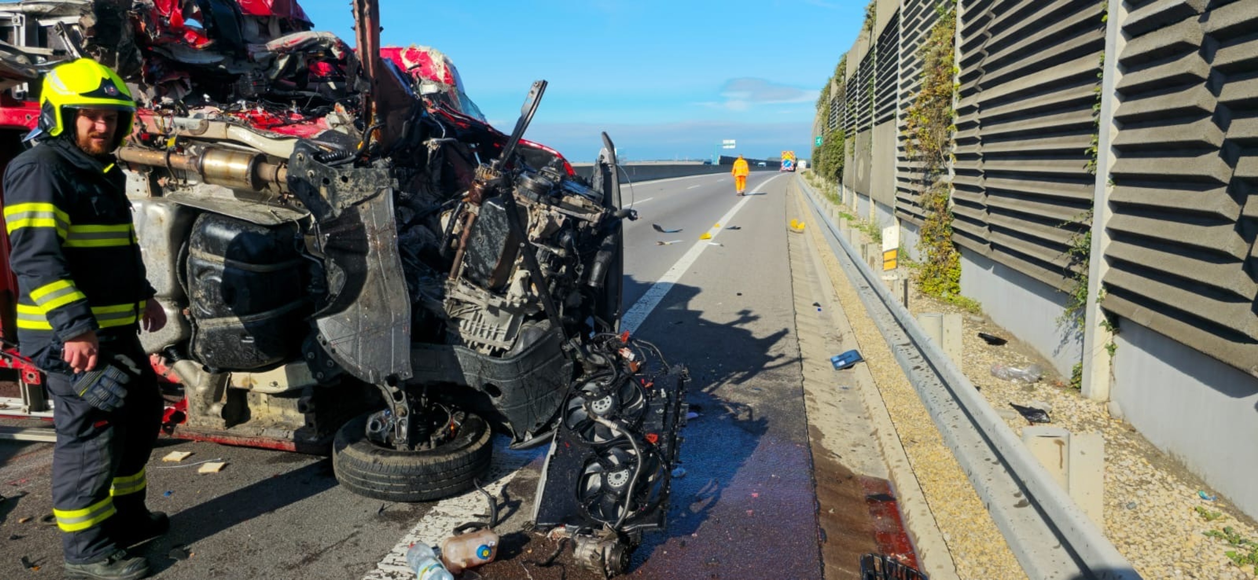 Vážna nehoda na R1 smerom na Trnavu.