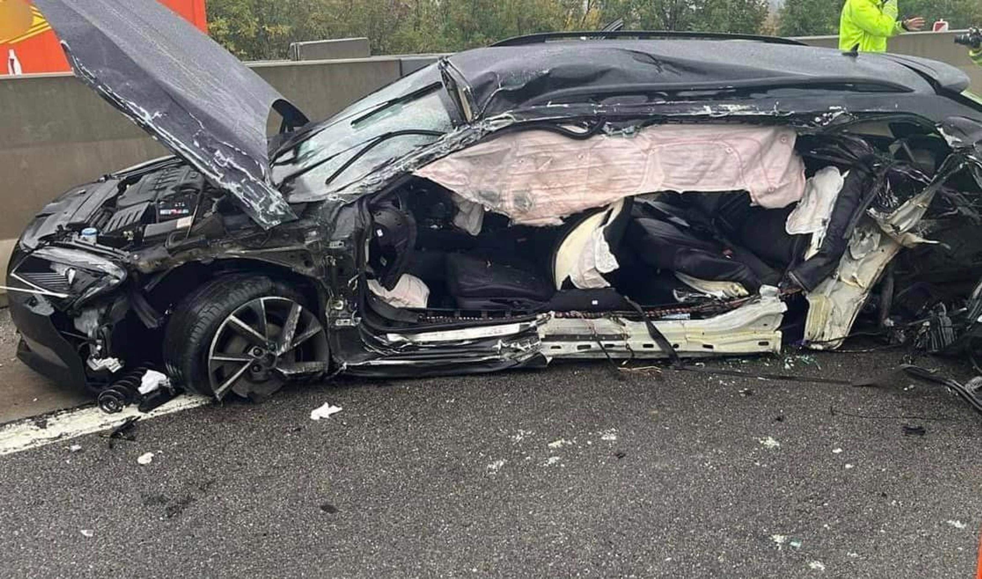 Nehoda na D1 za Hlohovcom.