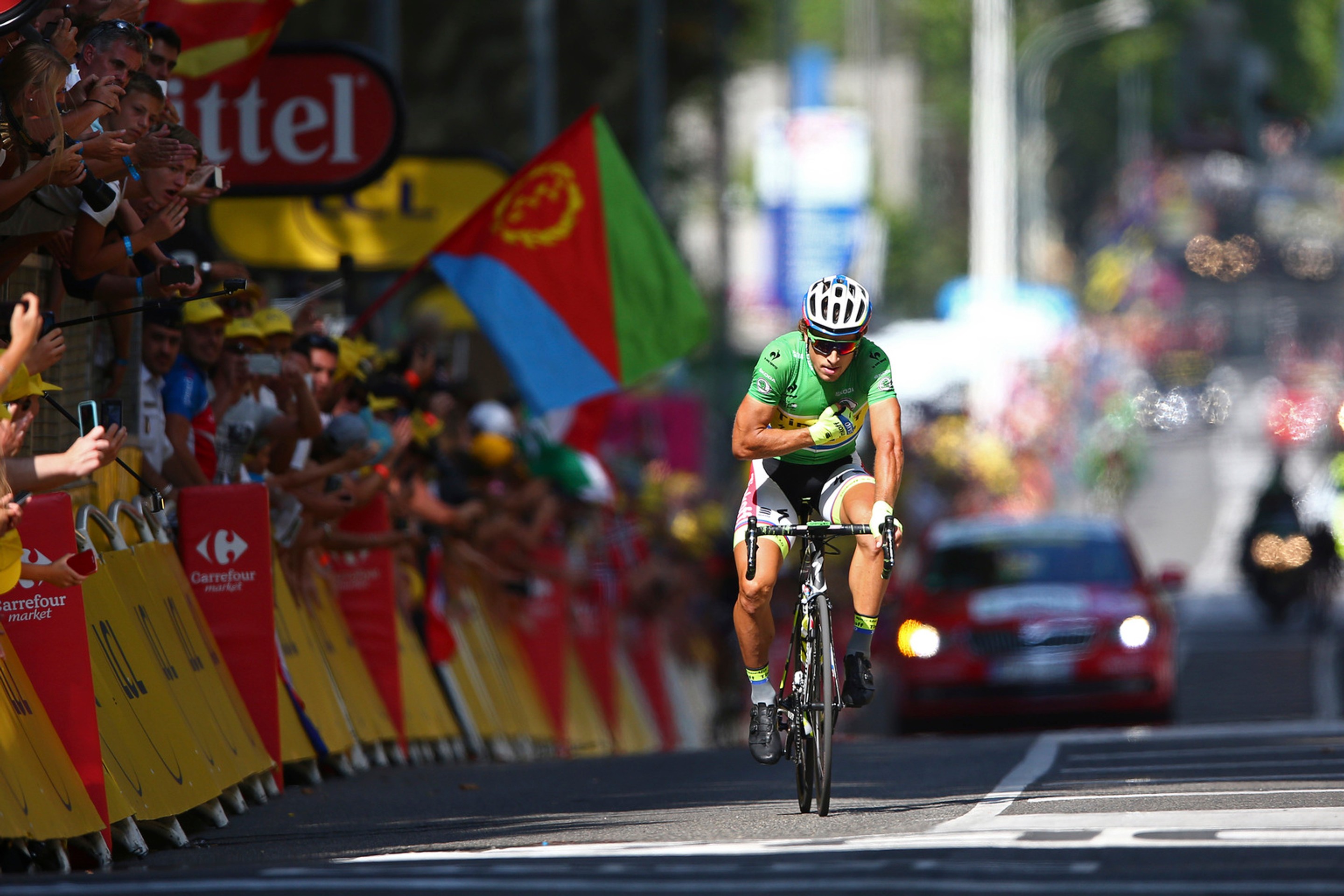 Peter Sagan získal 2. miesto v 16. etape bez špurtu.