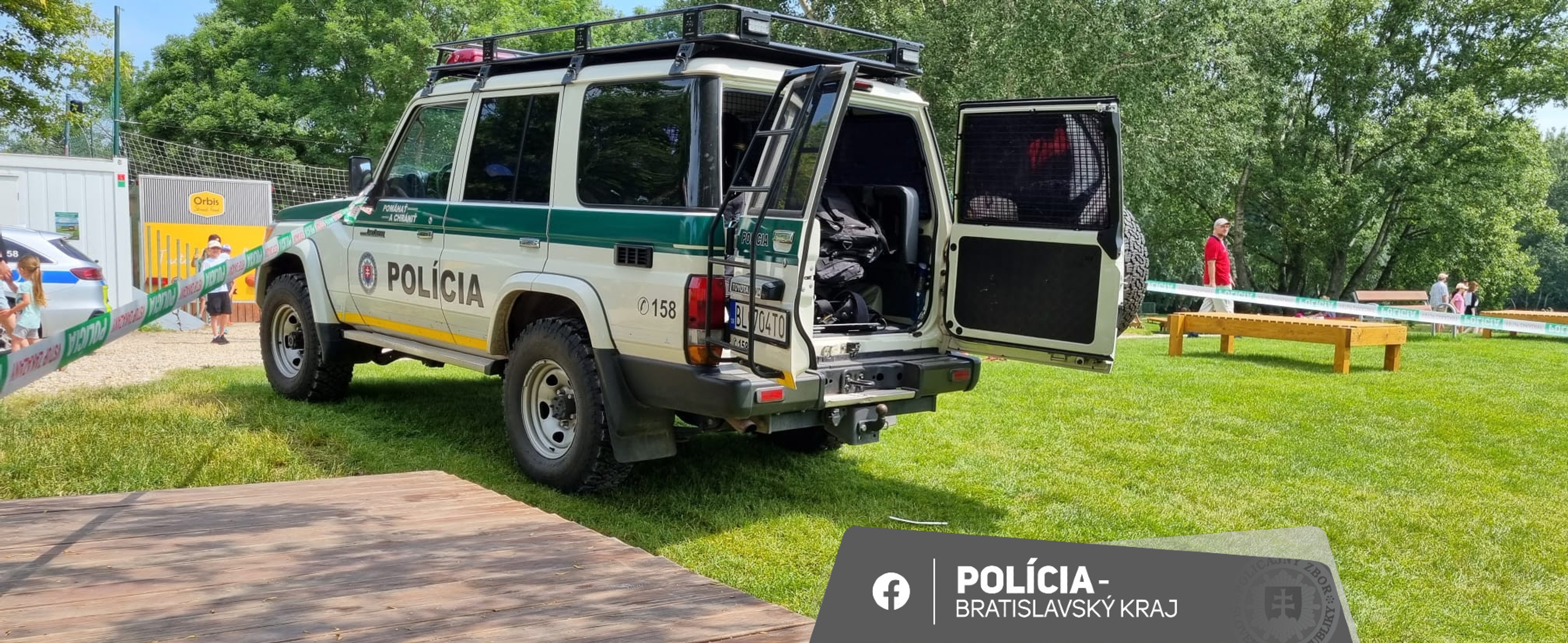 Pátranie po tele utopeného muža.