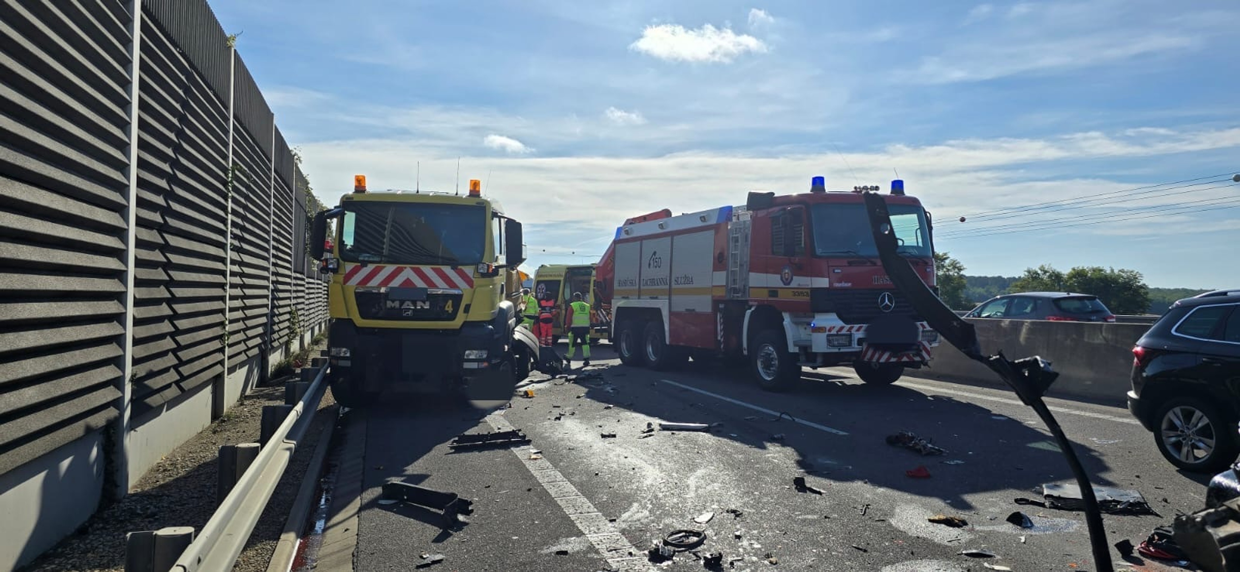 Vážna nehoda na R1 smerom na Trnavu.