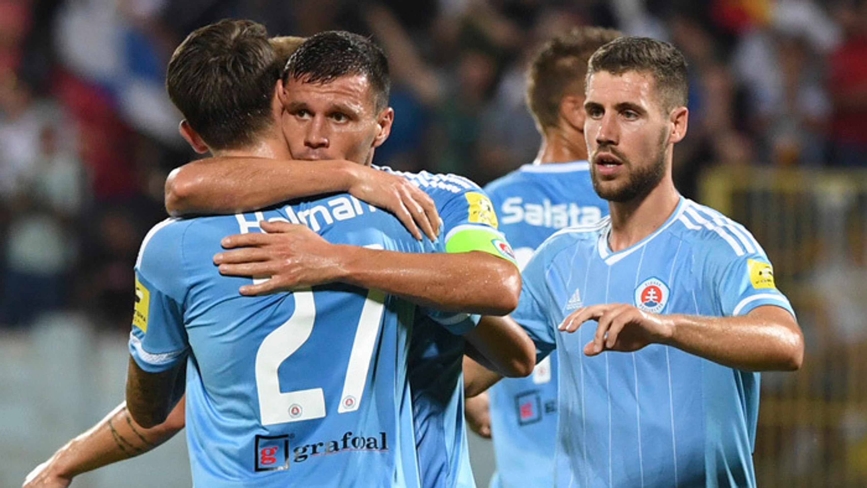 Gólová radosť hráčov Slovana v prvom zápase 3. predkola Európskej ligy proti Rapidu Viedeň.