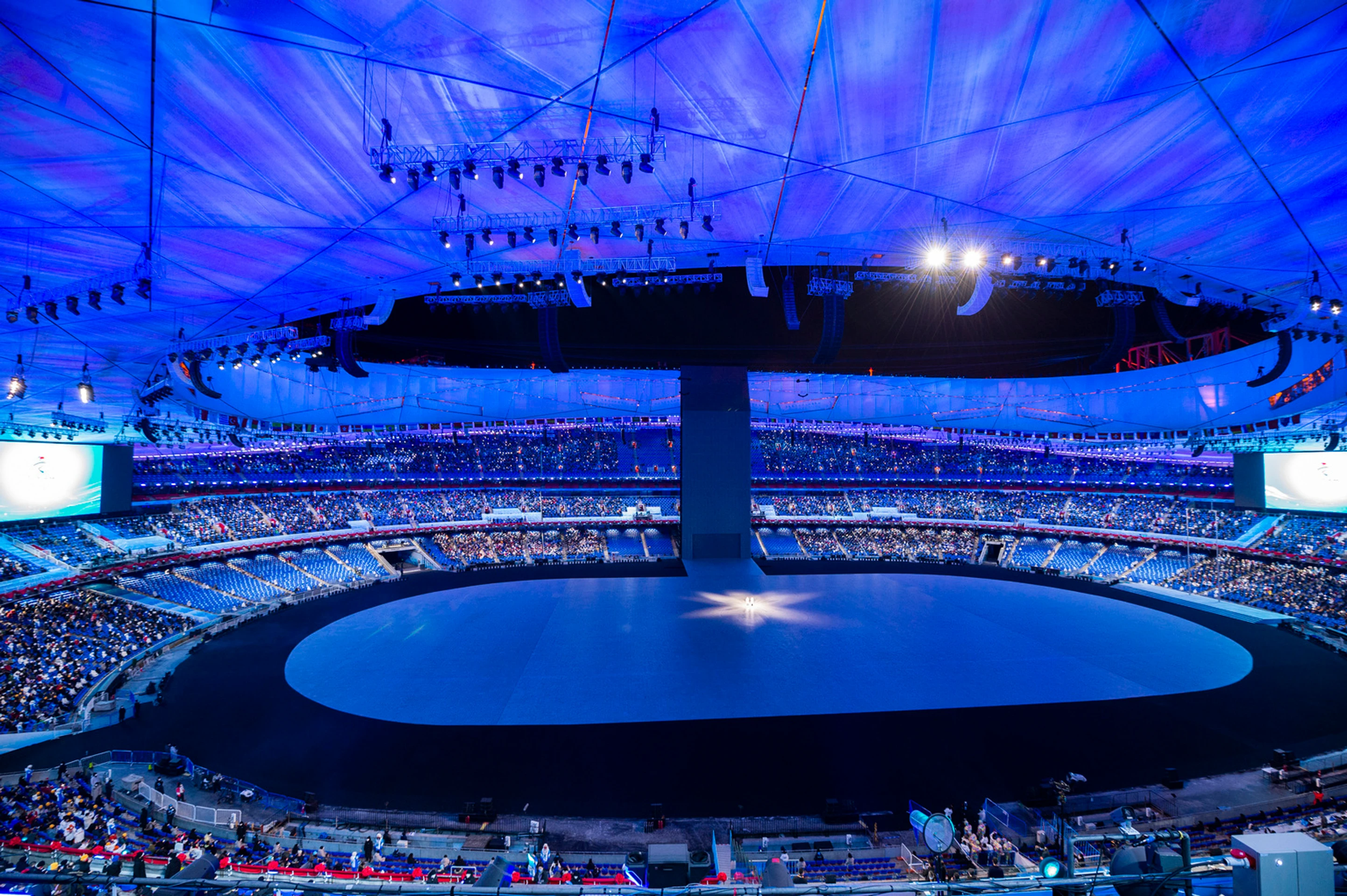 Národný štadión Vtáčie hniezdo, dejisko otváracieho ceremoniálu ZOH 2022.