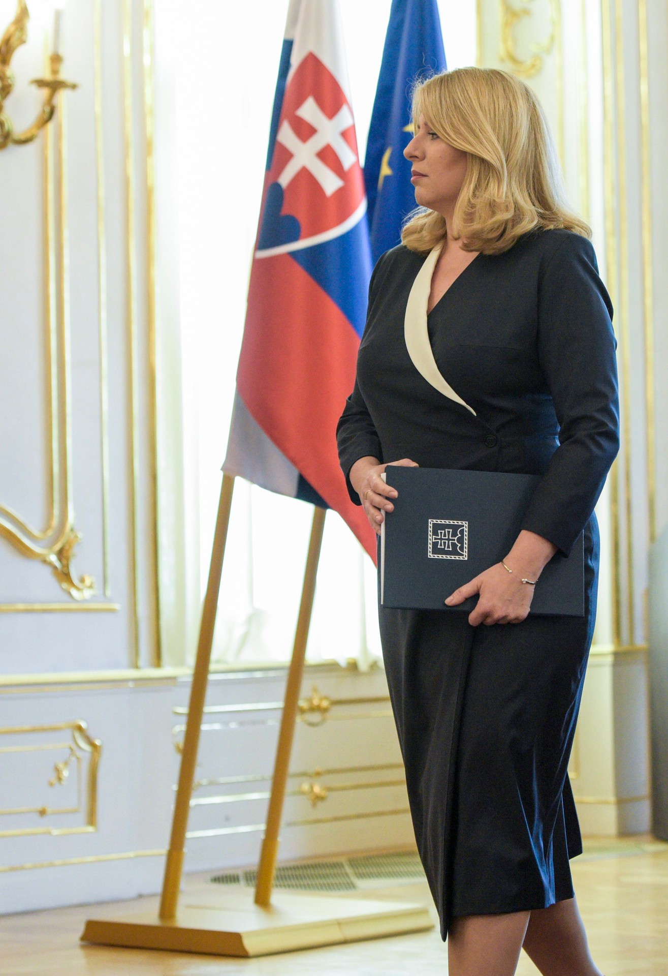 Na snímke prezidentka Zuzana Čaputová oznamuje, že nebude opätovne kandidovať v budúcoročných voľbách na post hlavy štátu v Prezidentskom paláci v utorok 20. júna 2023.